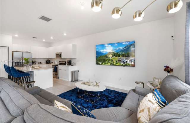 2346 Northwest 131st Circle