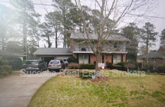 4355 Bonaparte Drive