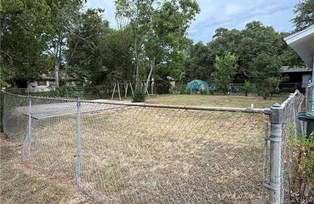 1701 Rosedale Street