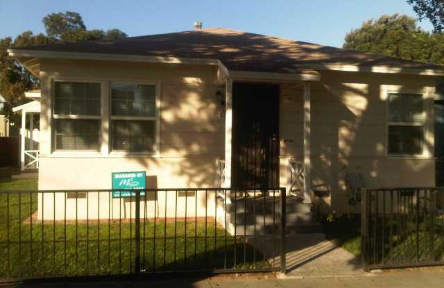 23 E 68th St - 23 East 68th Street, Long Beach, CA 90805