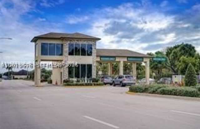 1401 SW 134th Way