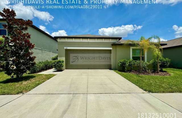 7025 King Creek Dr