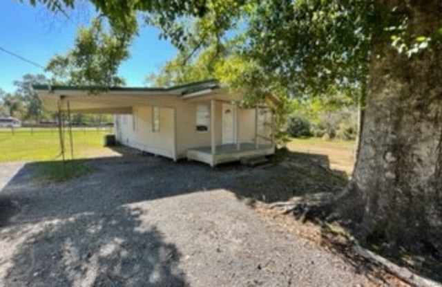 44606 C. B. Smith Rd. - 44606 C B Smith Road, Tangipahoa County, LA 70403