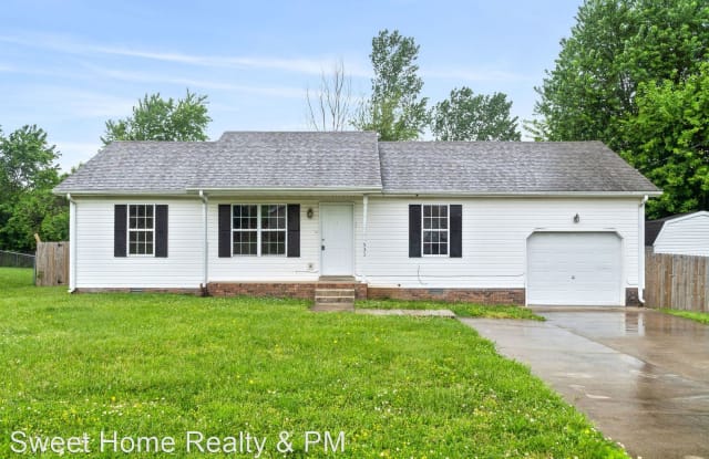 533 Indian Ave - 533 Indian Avenue, Oak Grove, KY 42262