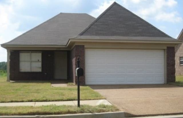 4557 Blue River Dr - 4557 Blue River Drive, Shelby County, TN 38128