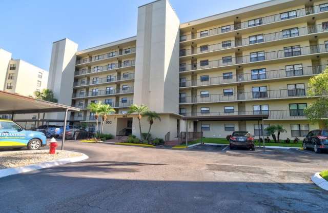 Photo of 900 COVE CAY DRIVE