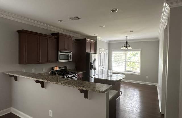 2 Ruby Lake Ln