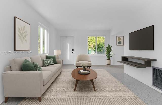 Photo of 2931 SW 39th Ave