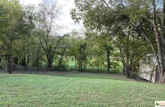 2512 Hidden Valley Drive