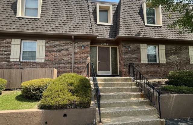 Fantastic Centrally Located Condo