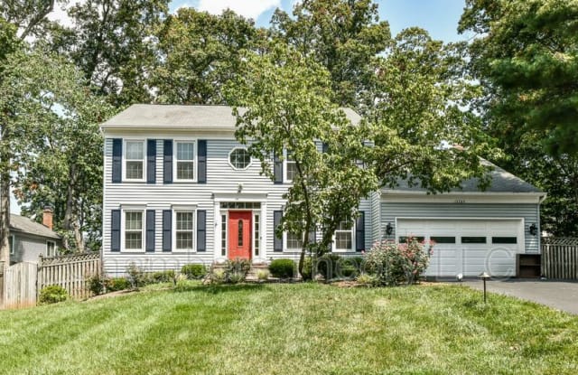 13704 Springstone Dr - 13704 Springstone Drive, Centreville, VA 20124