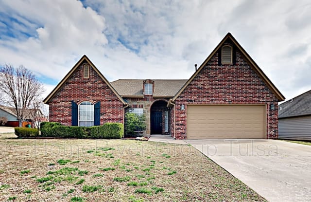 11603 S 103rd East Ave - 11603 South 103rd East Avenue, Bixby, OK 74008