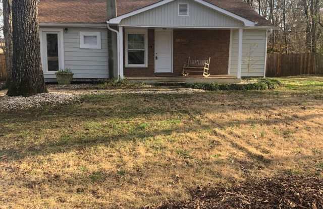 Lovely 3 Bedroom Bungalow in Union County