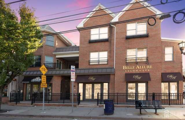 112 N Broadway unit: C