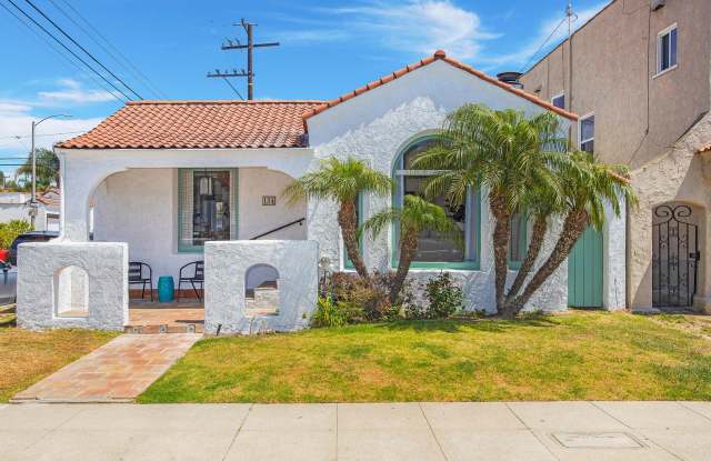 134 Prospect Ave. | Belmont Shore Bungalow