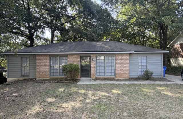 4416 Randall Dr