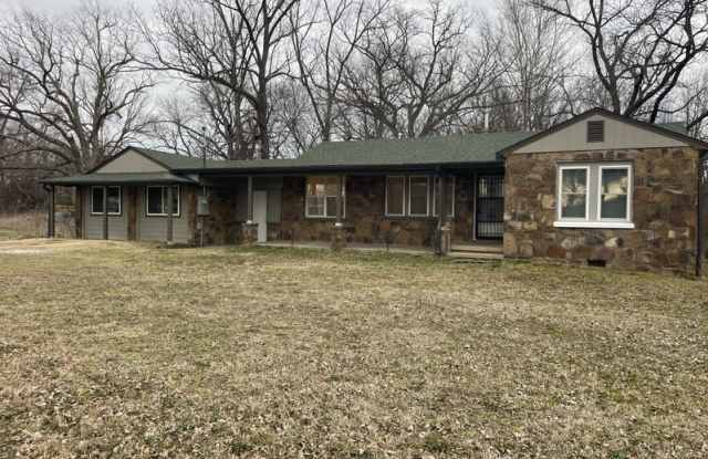 4600 East Huntsville Road