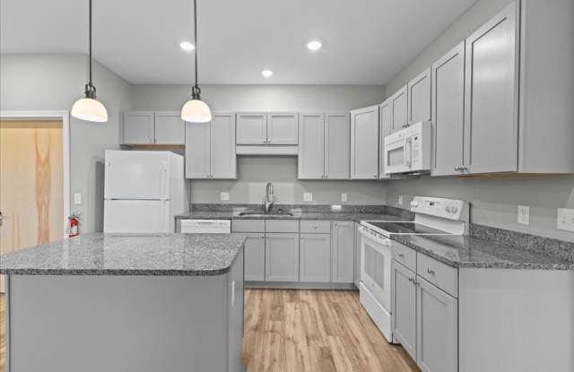 Photo of 31 Cottonwood Dr