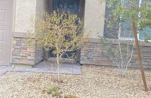 8065 Ancient Oaks Avenue