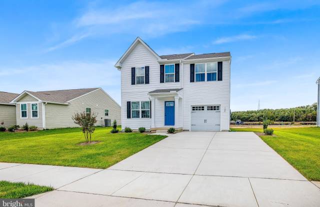 Photo of 704 FOUR SEASONS Court