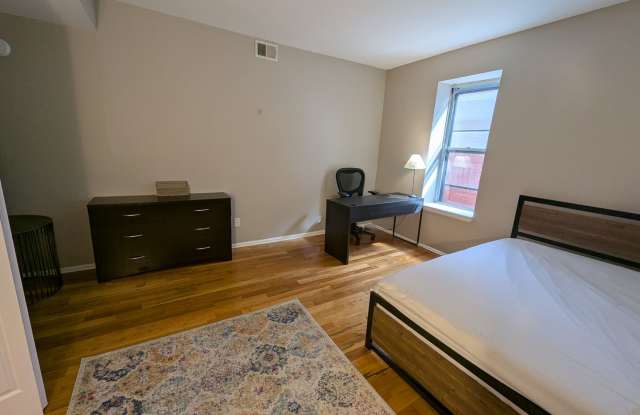 Fully Furnished Shaw Sanctuary **1/2 Off Security Deposit  1st Month's Rent**