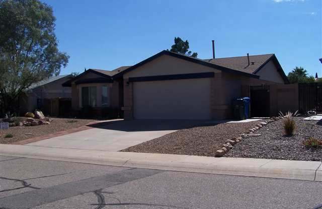 3464 Eagle Vista Drive - 3464 Eagle Vista Dr, Sierra Vista, AZ 85650