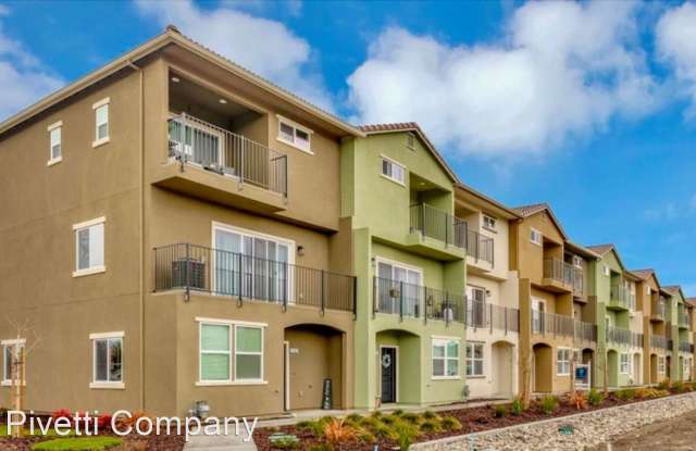 137 Bundeson Cir