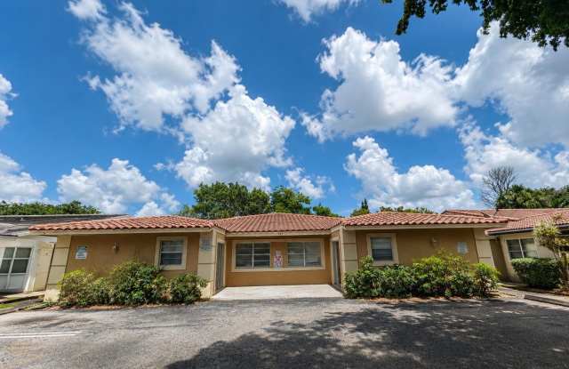 4125 Woodside Drive