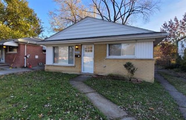 24043 HANOVER Street - 24043 Hanover Street, Dearborn Heights, MI 48125