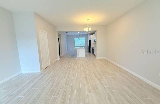 1395 MOUNT ROYAL DRIVE