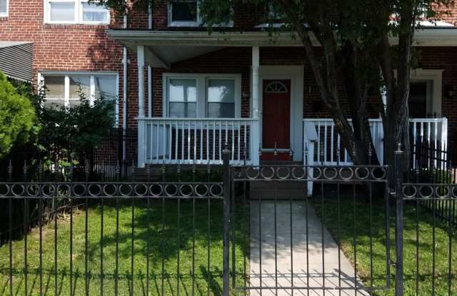 Photo of Charming 3 Bedroom/1 Bathroom Townhome in Westport, MD!