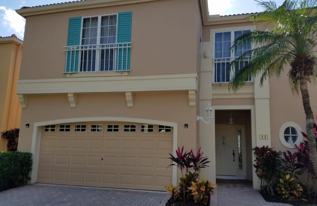 11 Via Carrara - 11 Via Carrara, Palm Beach Gardens, FL 33418