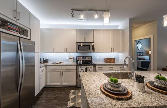 Centra at North Druid Hills