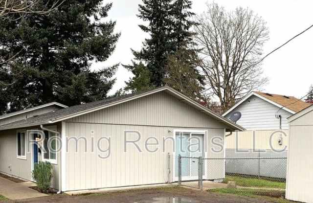 3105 L Street - 1