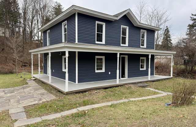 Photo of 112 Mowry Road