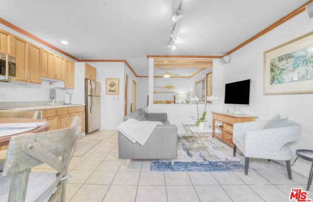 Photo of 120 Fleet St unit: C