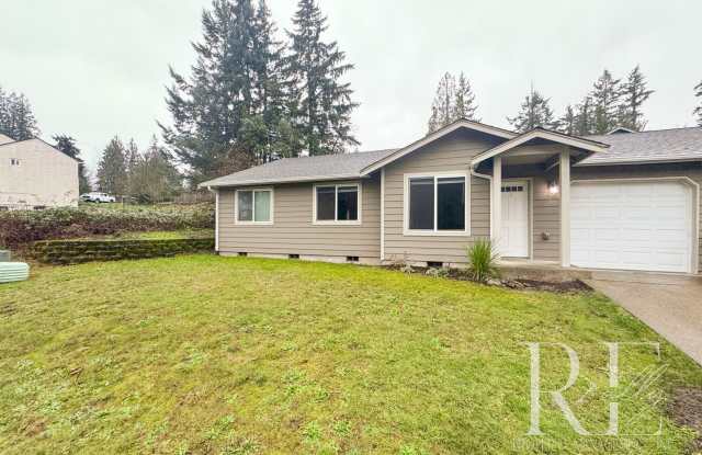 Photo of Freshly Updated Duplex with Private Yard  Garage on Quiet Dead-End Street
