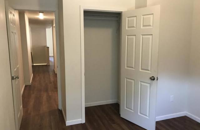 1416 A Union Blvd - 2F