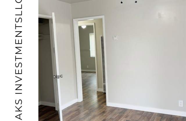 1435 1/4 East 65th Street