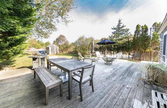 17 Beach Avenue
