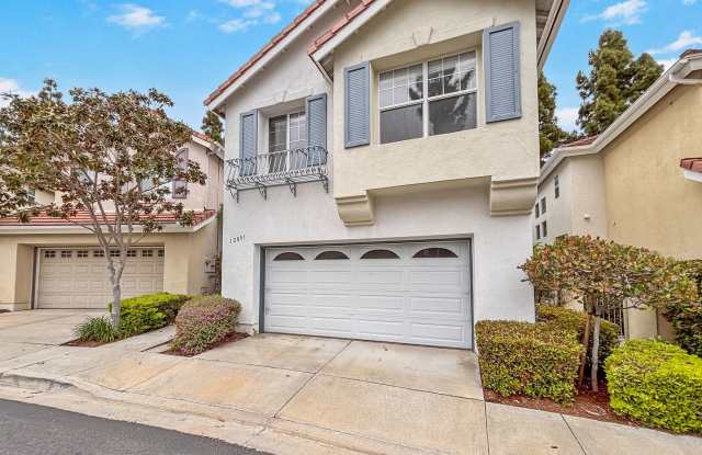 Photo of Great 4B/2.5BA House in Gate Community in Carmel Valley!