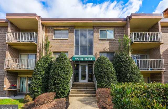 Photo of 12753 DARA Drive unit: 303