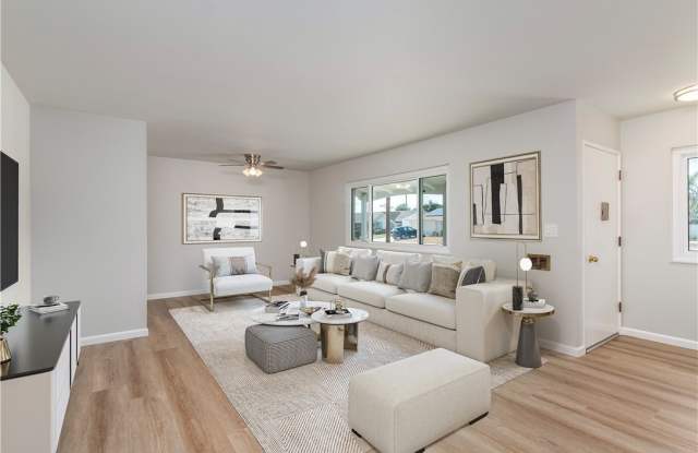 28548 Middlebury Way