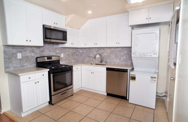 17151 Roscoe Blvd, Unit 18