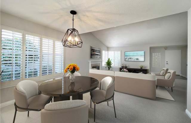 Photo of 21520 Via La Naranja