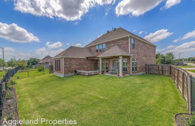 2501 Kimbolton Drive