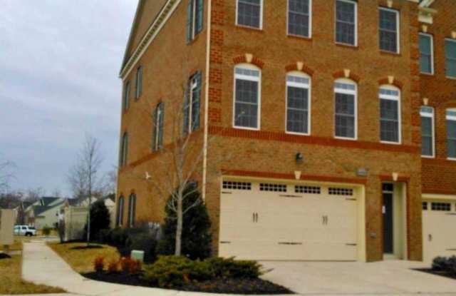 4900 EARTHS BOUNTY DR