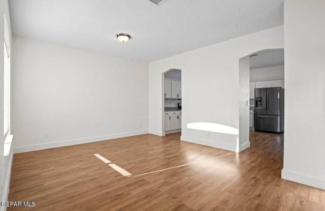 11025 BULLSEYE Street