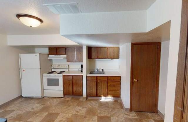 1510 East Thayer Avenue