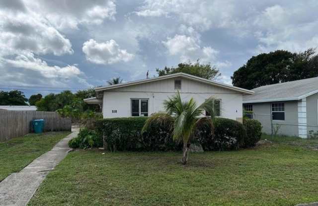 518 NW 10th Avenue